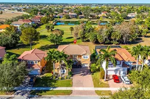 2135 Par Dr, Naples, FL 34120 - Photo 2