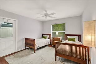 10341 Regent Cir, Naples, FL 34109 - Photo 16