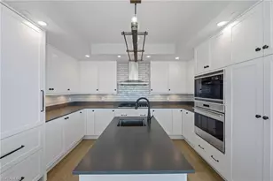 13665 Vanderbilt Dr, Naples, FL 34110 - Photo 2