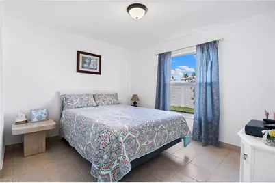 821 Gulf Pavilion Dr #106, Naples, FL 34108 - Photo 18