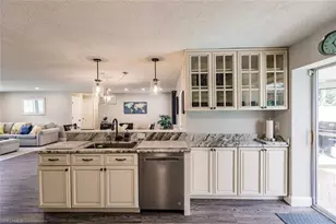 4866 Tahiti Ln, Naples, FL 34112 - Photo 34