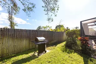 4866 Tahiti Ln, Naples, FL 34112 - Photo 28