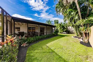 4866 Tahiti Ln, Naples, FL 34112 - Photo 4