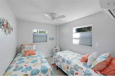 4741 Pembrooke Ln, Bonita Springs, FL 34134 - Photo 36