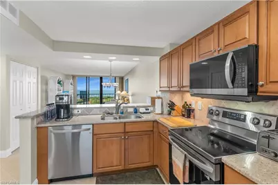 440 Seaview Ct #1202, Marco Island, FL 34145 - Photo 4