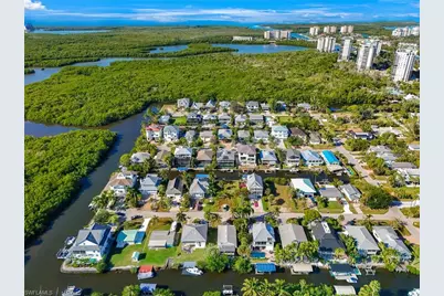 1284 Rainbow Ct, Naples, FL 34110 - Photo 30