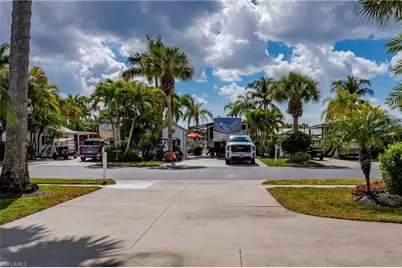 1076 Diamond Lake Cir, Naples, FL 34114 - Photo 26