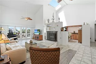 17062 Marina Cove Ln, Fort Myers, FL 33908 - Photo 8