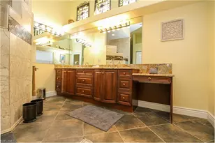 627 Soliel Dr, Naples, FL 34110 - Photo 18