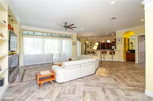 627 Soliel Dr, Naples, FL 34110 - Photo 8