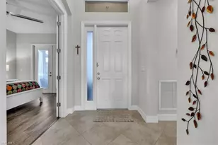 12653 Fairway Cove Ct, Fort Myers, FL 33905 - Photo 4