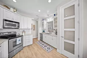 9216 Quartz Ln, Naples, FL 34120 - Photo 16