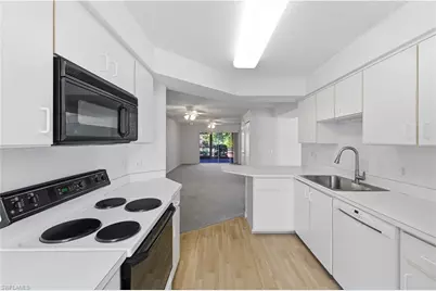 3940 Leeward Passage Ct #105, Bonita Springs, FL 34134 - Photo 8