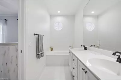 3542 Zanzibar Way, Naples, FL 34119 - Photo 32