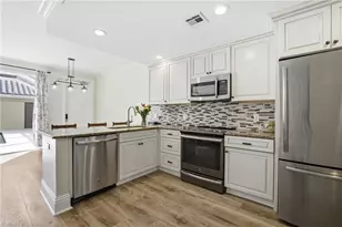 3542 Zanzibar Way, Naples, FL 34119 - Photo 6