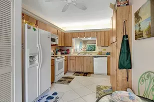 1810 Kings Lake Blvd, Naples, FL 34112 - Photo 12