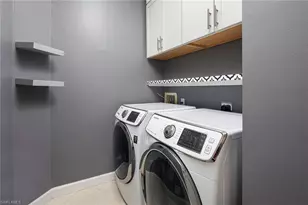 3042 Driftwood Way, Naples, FL 34109 - Photo 16