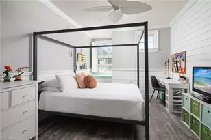 3042 Driftwood Way, Naples, FL 34109 - Photo 14