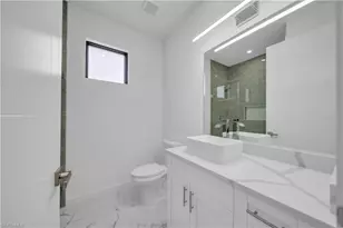 1303 NE 6th Ave, Cape Coral, FL 33909 - Photo 20