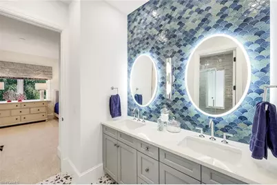 2106 Modena Ct, Naples, FL 34105 - Photo 32