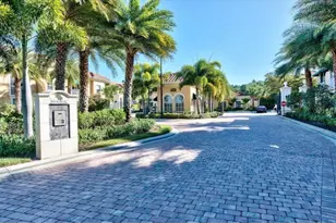 8570 Evernia Ct, Bonita Springs, FL 34135 - Photo 16