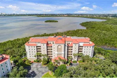 133 Vintage Bay Dr #14, Marco Island, FL 34145 - Photo 2