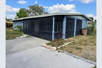 345 Georgia Ln, Fort Myers, FL 33905 - Photo 2