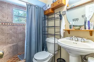 2940 Newman Dr, Naples, FL 34114 - Photo 14