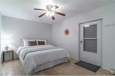 2940 Newman Dr, Naples, FL 34114 - Photo 22