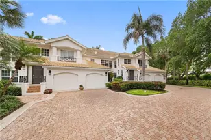 6830 San Marino Dr, Naples, FL 34108 - Photo 2