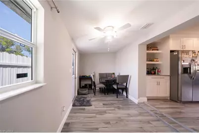 1701 Framingham Ct, Fort Myers, FL 33907 - Photo 8
