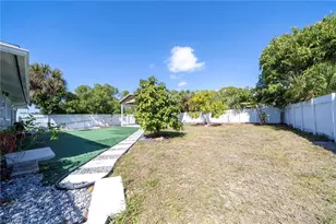 1701 Framingham Ct, Fort Myers, FL 33907 - Photo 22