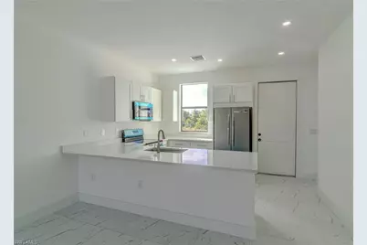 179 Pennfield St, Lehigh Acres, FL 33974 - Photo 6