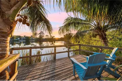 1155 12th St N, Naples, FL 34102 - Photo 2