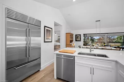 770 Eagle Creek Dr #304, Naples, FL 34113 - Photo 14