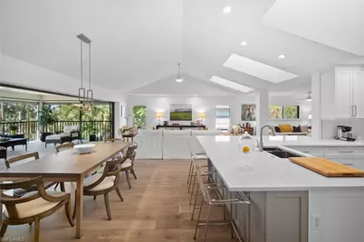 770 Eagle Creek Dr #304, Naples, FL 34113 - Photo 18