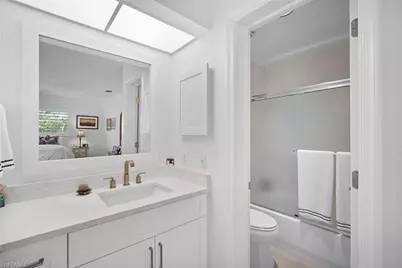 770 Eagle Creek Dr #304, Naples, FL 34113 - Photo 26