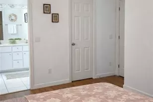 10710 San Tropez Cir, Estero, FL 33928 - Photo 6