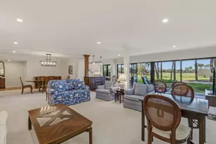 106 Clubhouse Dr, Naples, FL 34105 - Photo 6