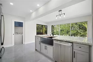 47 River Ct, Naples, FL 34110 - Photo 16