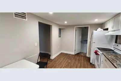 1423 Lura Ave, Fort Myers, FL 33916 - Photo 4