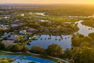 1705 Venezia Way, Naples, FL 34105 - Photo 36