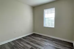 2913 Tuscan Dr, Cape Coral, FL 33909 - Photo 4