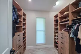 1495 Blue Point Ave, Naples, FL 34102 - Photo 16