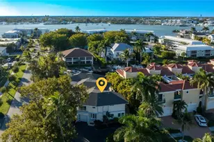 1495 Blue Point Ave, Naples, FL 34102 - Photo 1