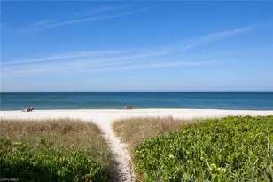 101 8th St S, Naples, FL 34102 - Photo 12