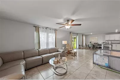 1013 NE 15th St, Cape Coral, FL 33909 - Photo 8