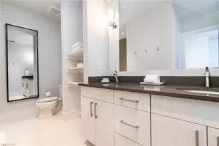 101 8th St S, Naples, FL 34102 - Photo 4