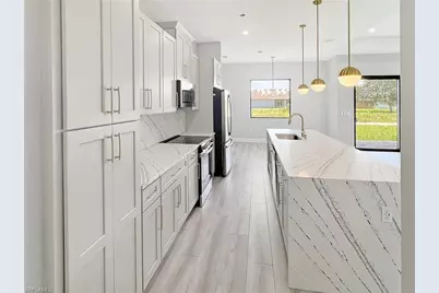 1029 Apple Ave, Lehigh Acres, FL 33971 - Photo 6