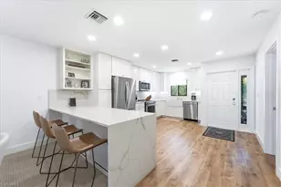 4062 Belair Ln, Naples, FL 34103 - Photo 2